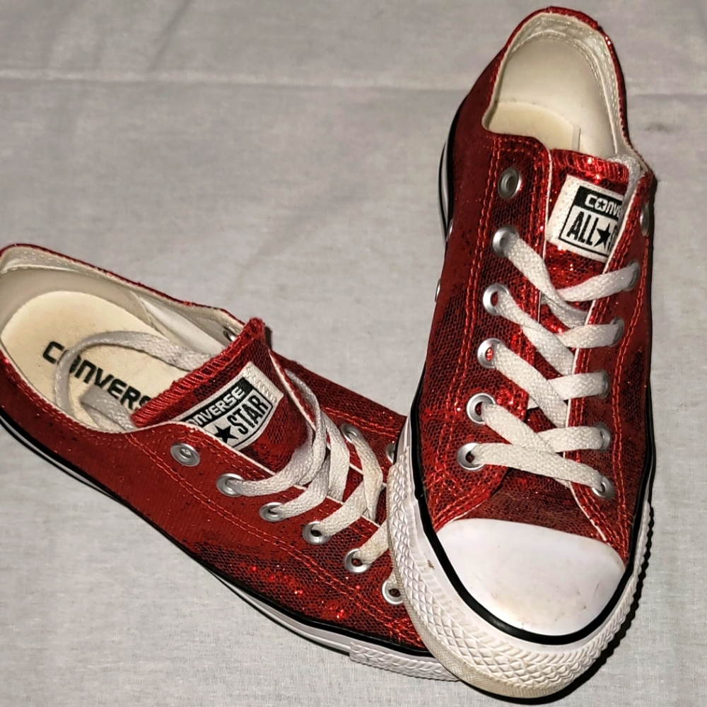Converse shoe